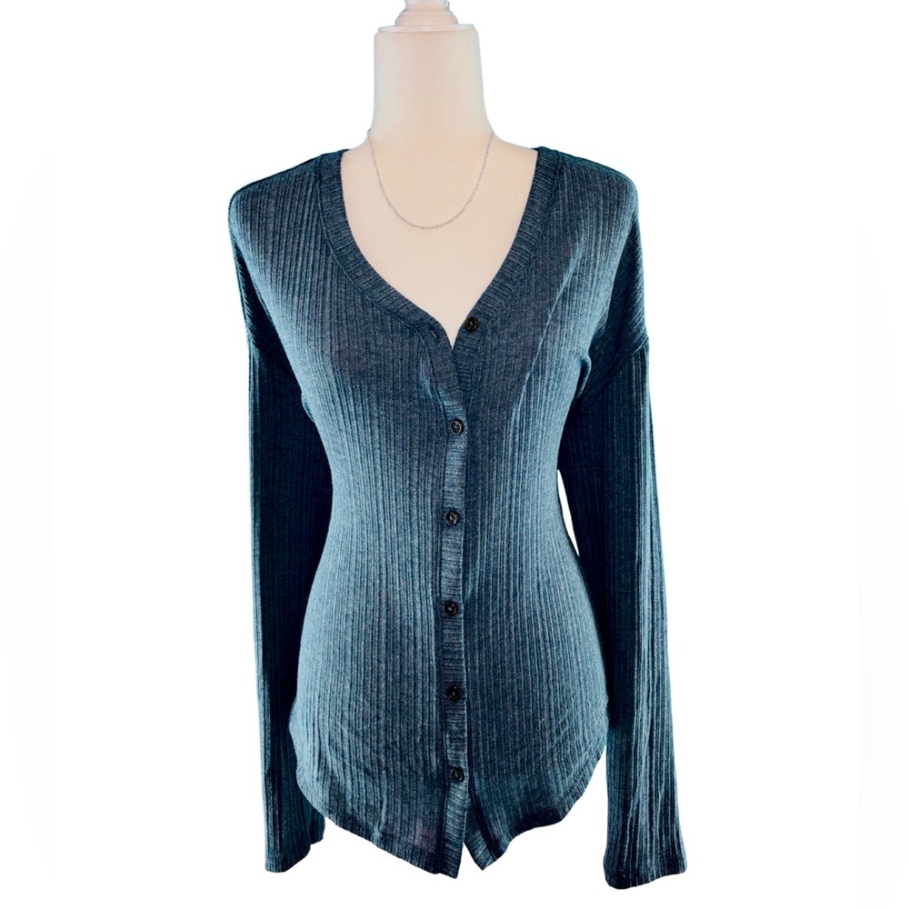 SO Blue Stretch Knit Long Sleeve Front Button V-Neck Layering Cardigan Size M